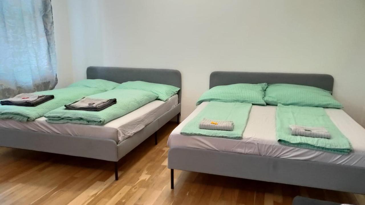 Cozynite Premium Apartment Stadthalle Viena Exterior foto